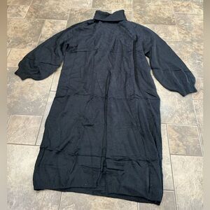 💰Make an offer, bundle and save💰 Black Turtleneck Sweater Dress